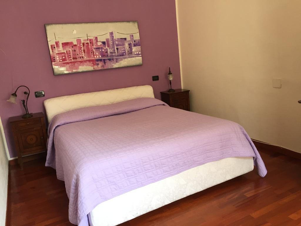 Il Giardino Nascosto Acomodação com café da manhã Busto Arsizio Quarto foto